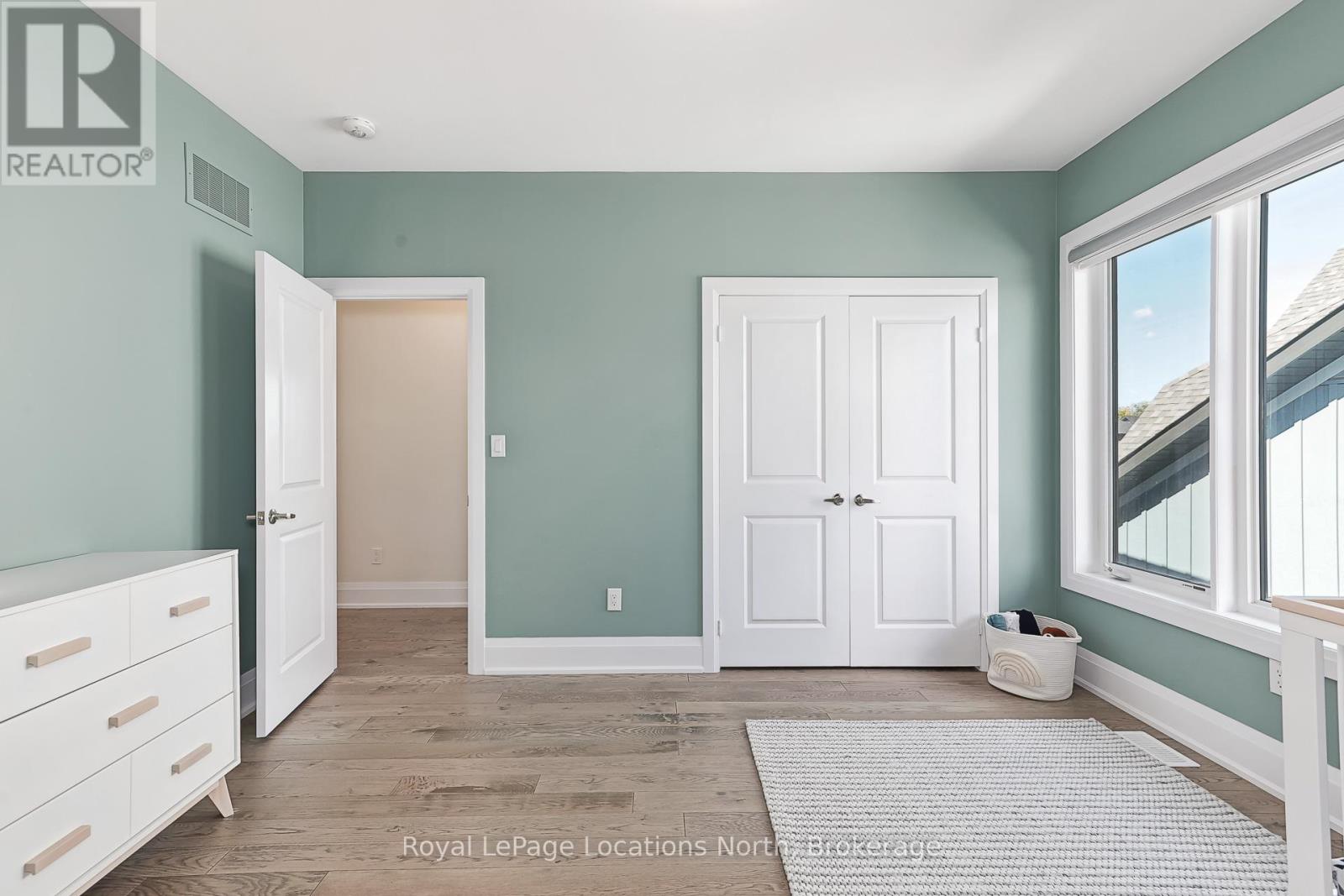 143 Springside Crescent, Blue Mountains, Ontario  L9Y 5J6 - Photo 31 - X12451159