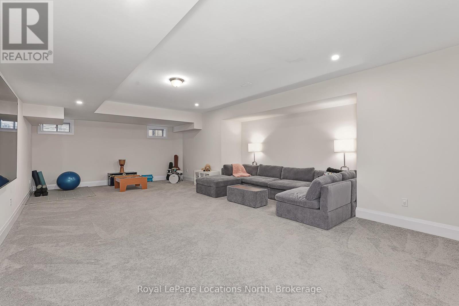 143 Springside Crescent, Blue Mountains, Ontario  L9Y 5J6 - Photo 39 - X12451159