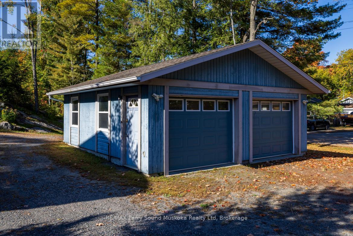 9 Addie Street, Parry Sound, Ontario  P2A 2J9 - Photo 10 - X12451198