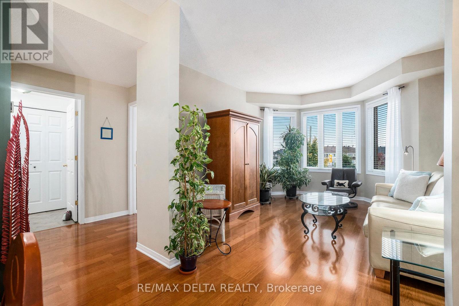 6 - 2086 Valin Street, Ottawa, Ontario  K4A 0C1 - Photo 4 - X12451160
