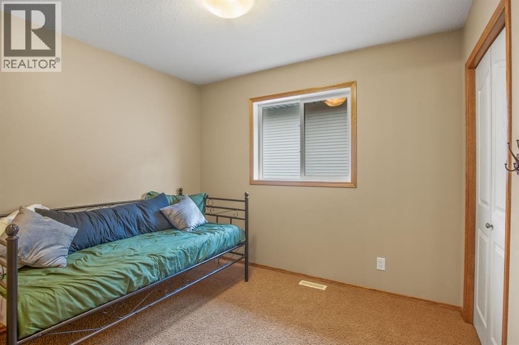 56 Ironstone Drive, Red Deer, Alberta  T4R 0C1 - Photo 11 - A2262692
