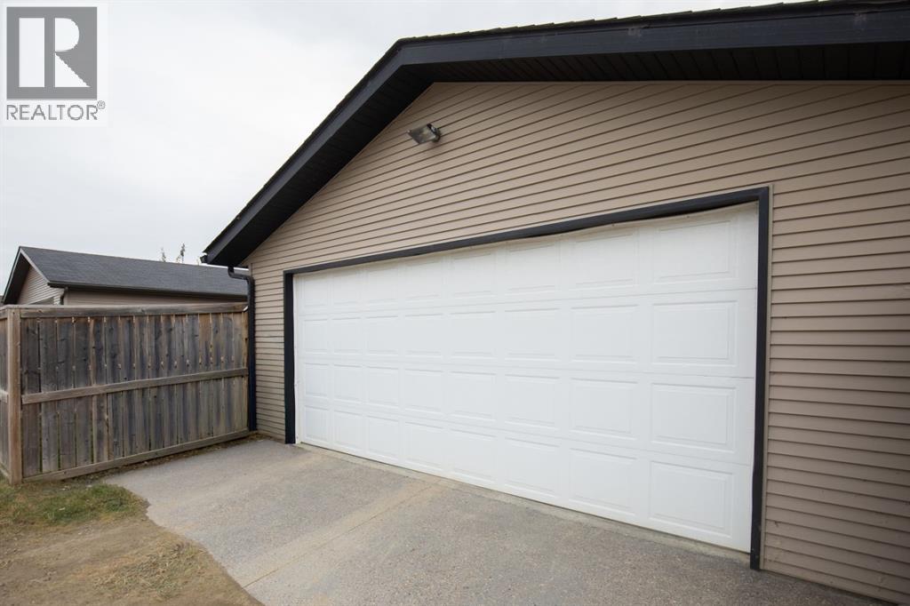 56 Ironstone Drive, Red Deer, Alberta  T4R 0C1 - Photo 30 - A2262692