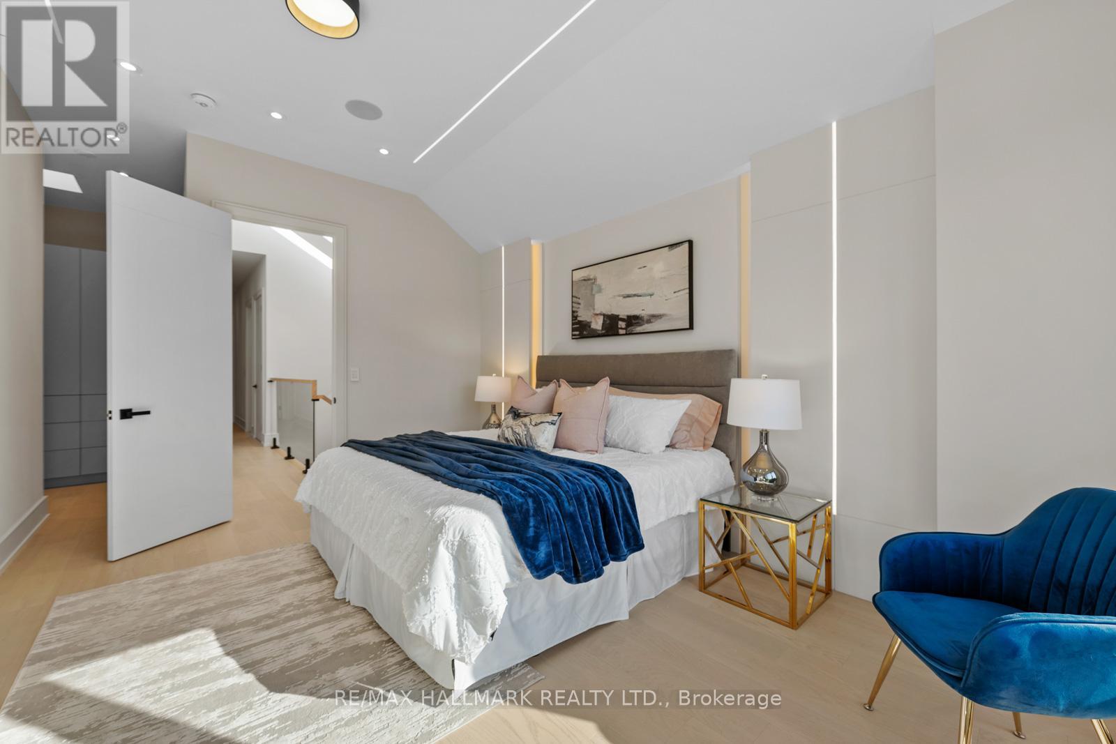 359 Cranbrooke Avenue, Toronto, Ontario  M5M 1N2 - Photo 24 - C12449819