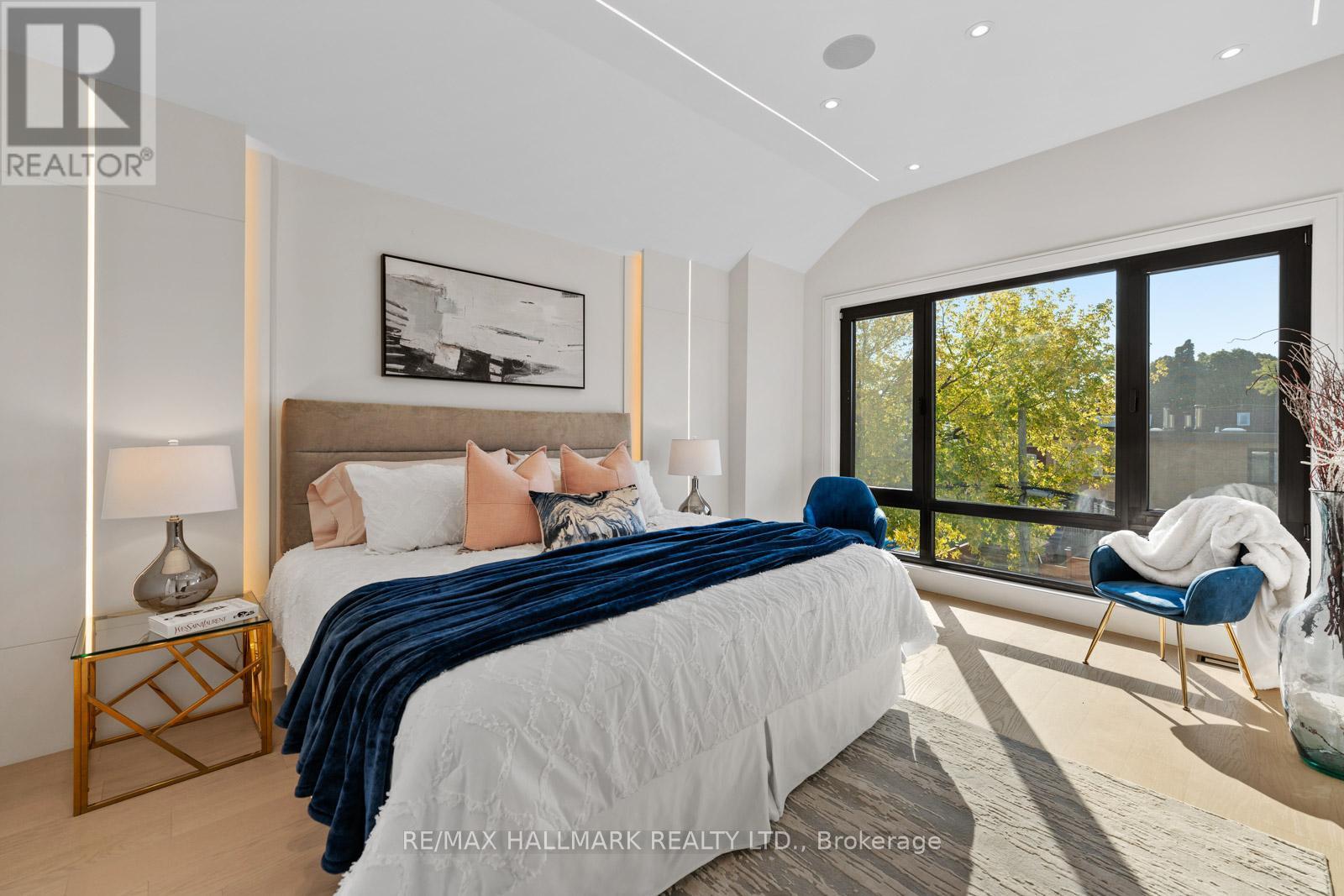 359 Cranbrooke Avenue, Toronto, Ontario  M5M 1N2 - Photo 22 - C12449819