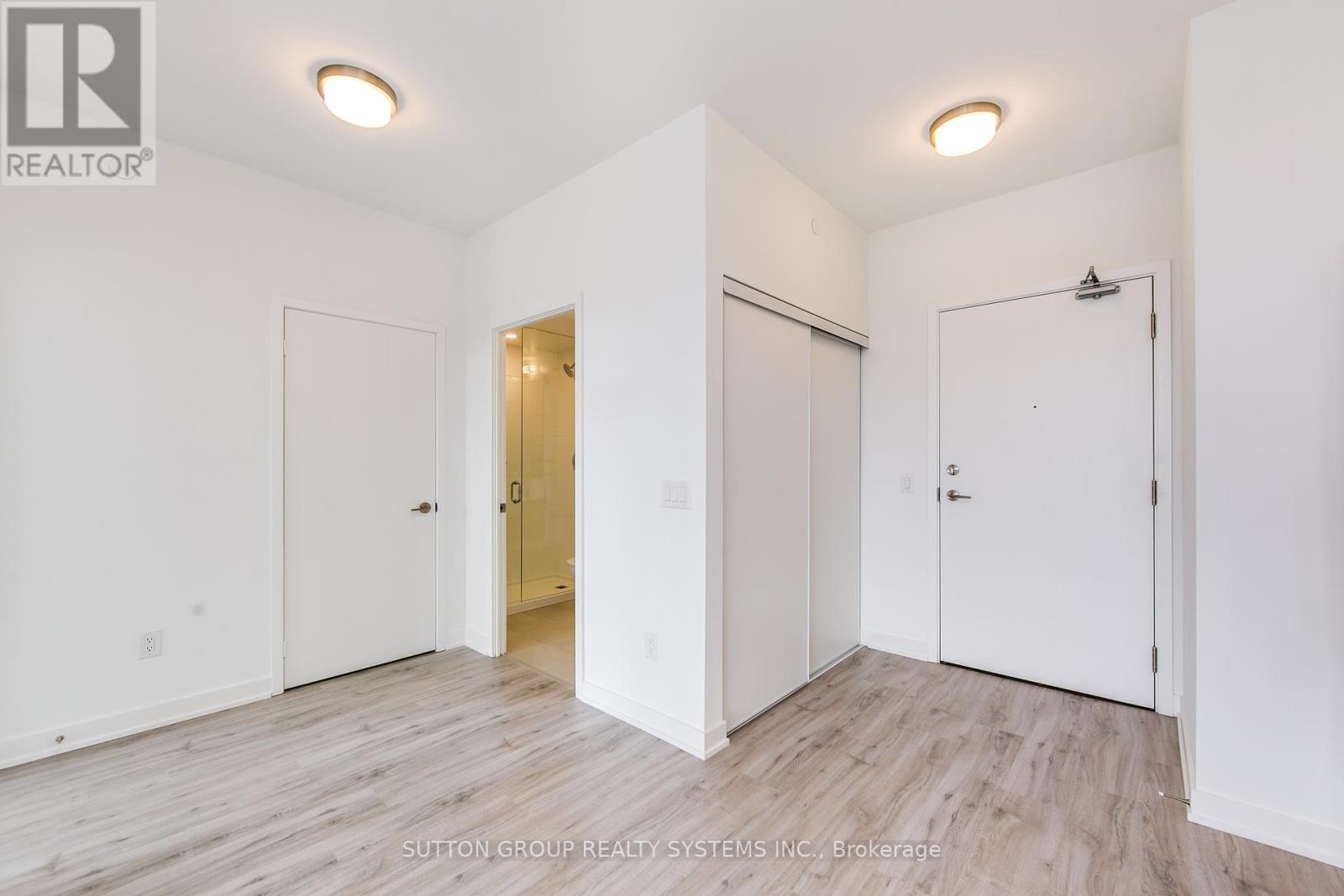 612 - 3005 Pine Glen Road, Oakville, Ontario  L6M 5P5 - Photo 3 - W12451134