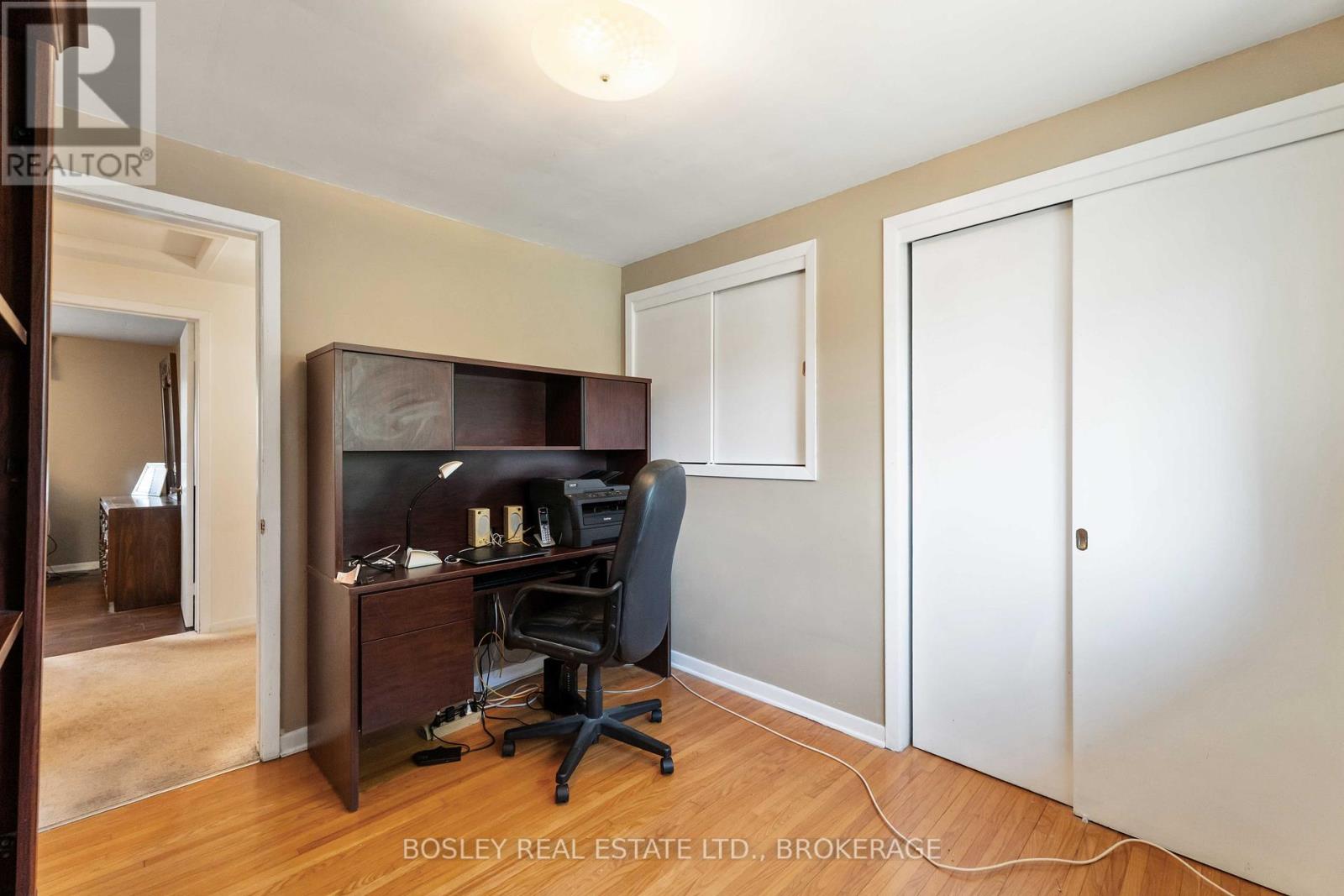 27 Meadowlark Crescent, St. Catharines, Ontario  L2N 2M6 - Photo 24 - X12451197