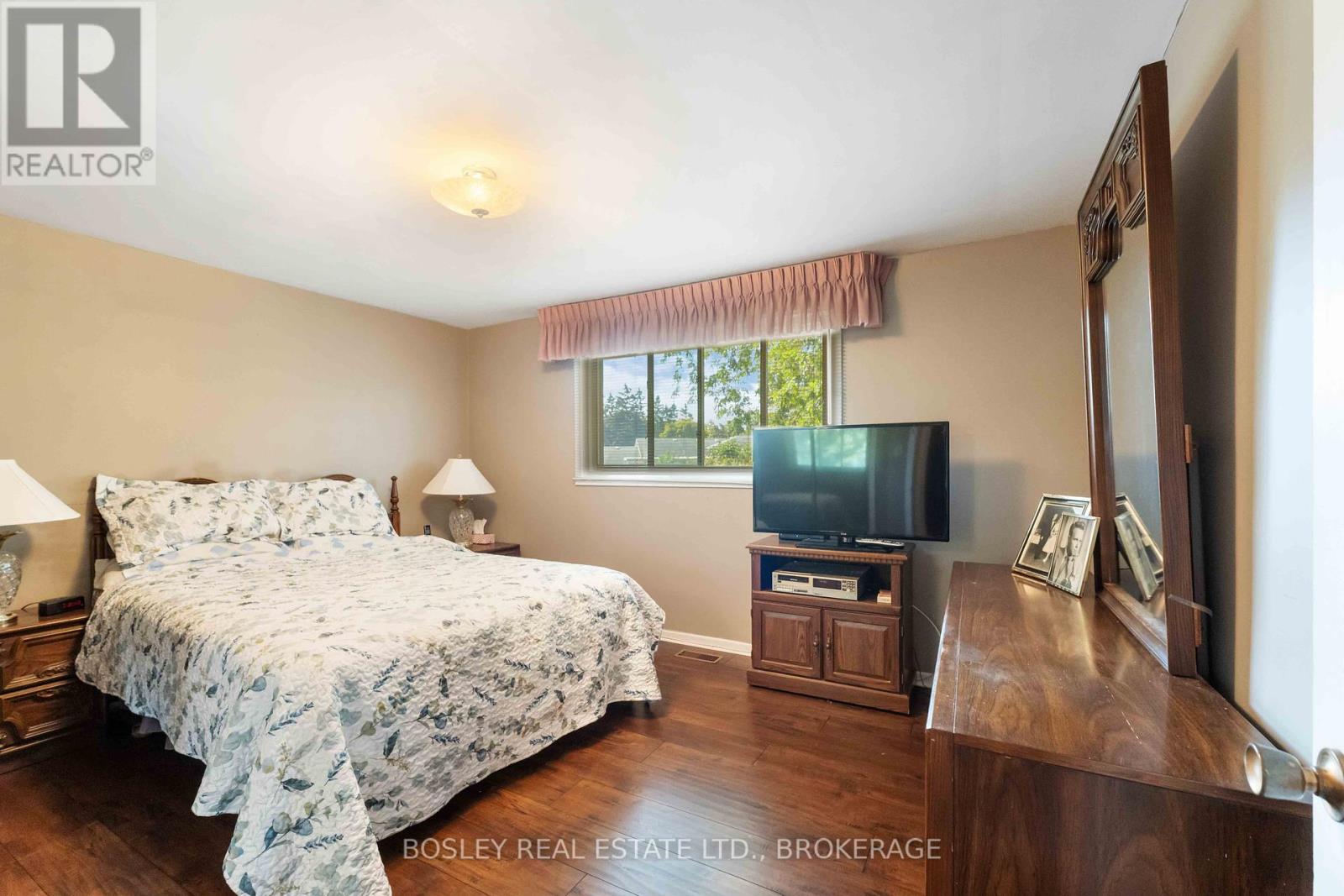 27 Meadowlark Crescent, St. Catharines, Ontario  L2N 2M6 - Photo 25 - X12451197