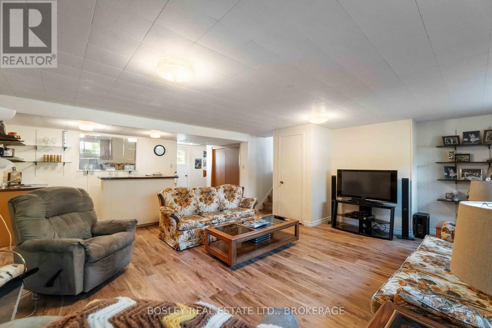 27 Meadowlark Crescent, St. Catharines, Ontario  L2N 2M6 - Photo 31 - X12451197