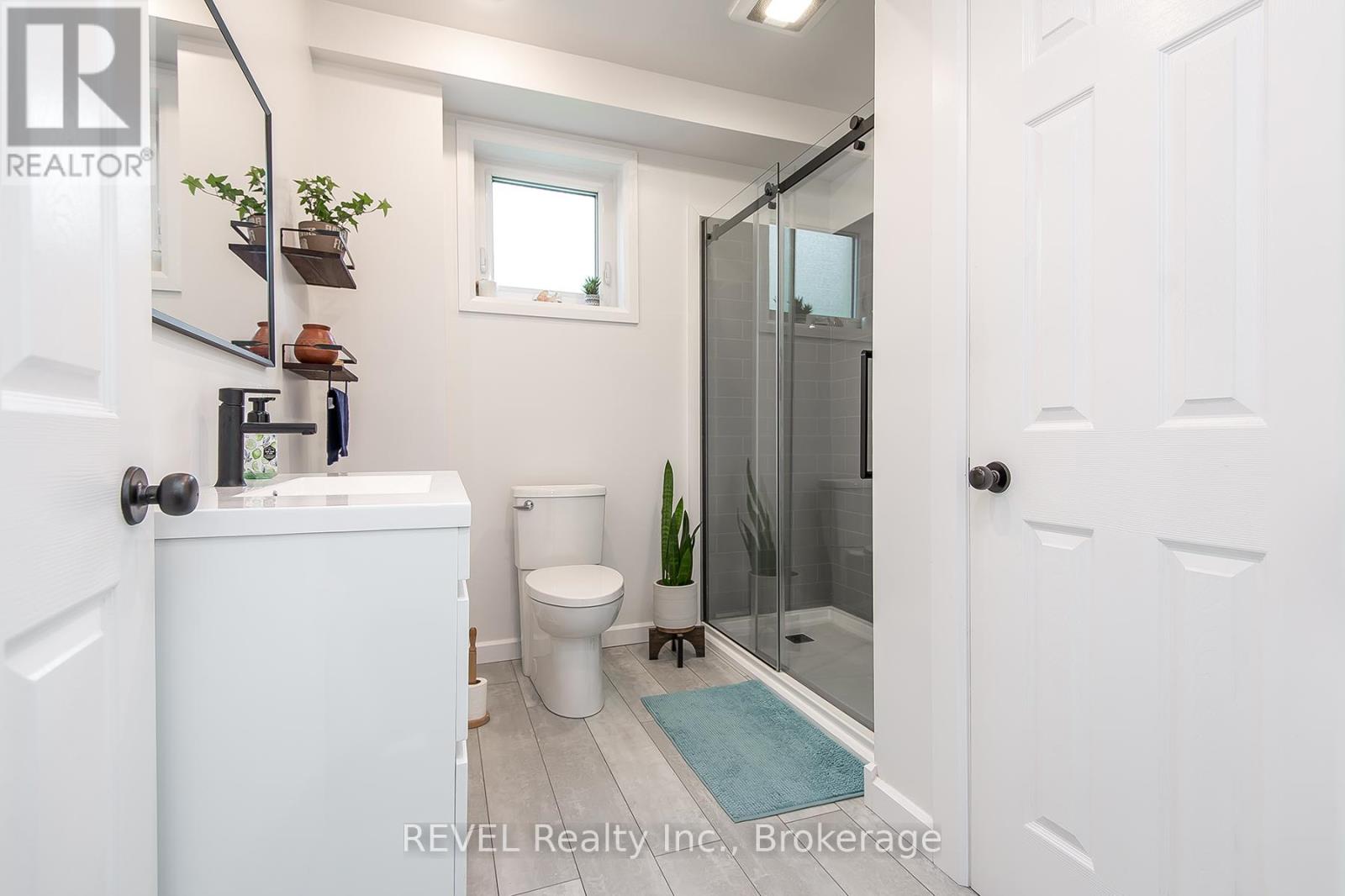 307 Beckett Crescent, Pelham, Ontario  L3E 0N5 - Photo 21 - X12451200
