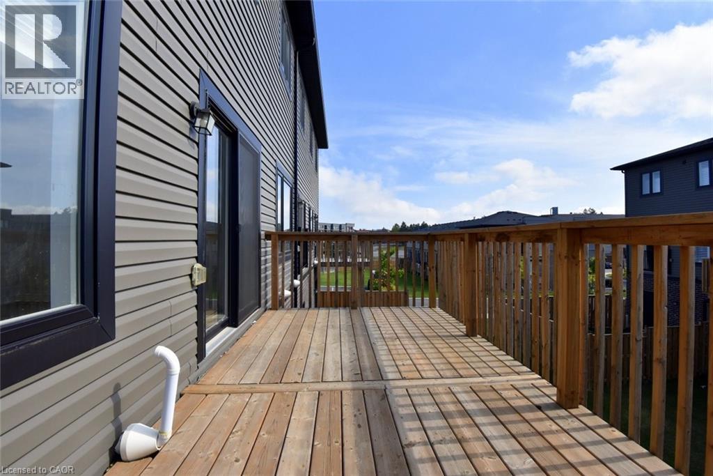 54 Capstone Lane, Hamilton, Ontario  L9C 0E8 - Photo 49 - 40770156