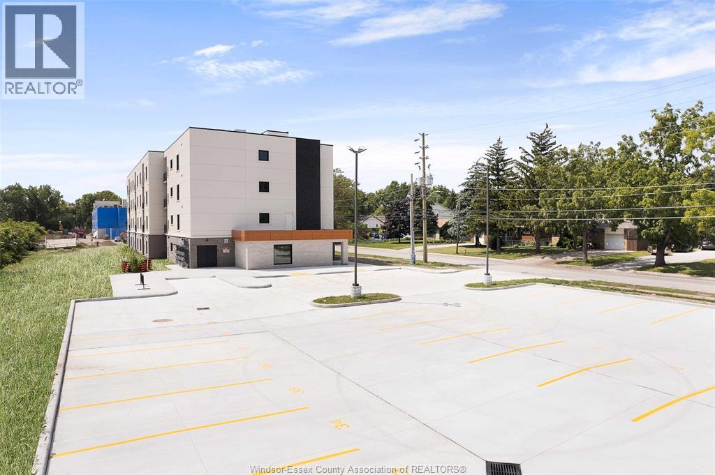 755 Grand Marais Unit# 102, Windsor, Ontario  N8X 3H8 - Photo 11 - 25025622