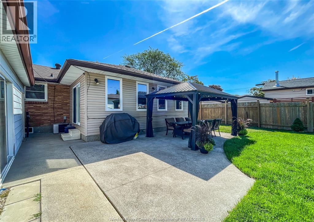 389 Grace, Tecumseh, Ontario  N8N 2G6 - Photo 28 - 25025616