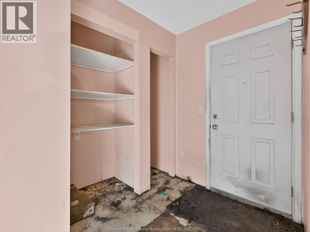 1597 Bruce Avenue, Windsor, Ontario  N8X 1Y1 - Photo 10 - 25025546
