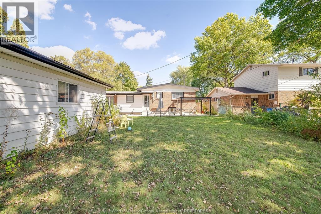4307 Ashfield Crescent, Windsor, Ontario  N9G 2G8 - Photo 41 - 25025544