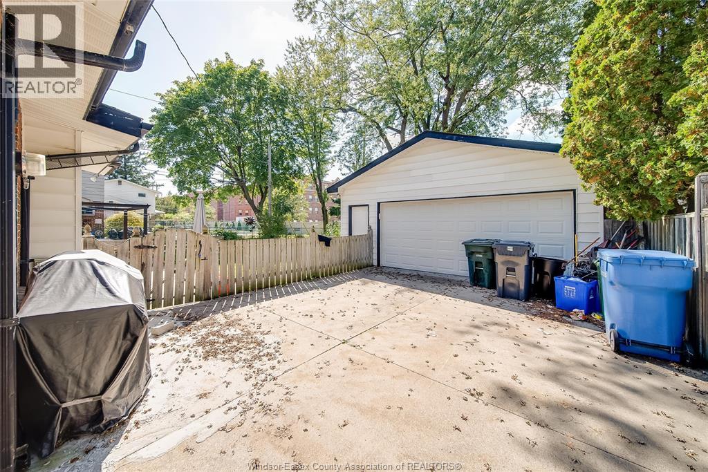 4307 Ashfield Crescent, Windsor, Ontario  N9G 2G8 - Photo 45 - 25025544