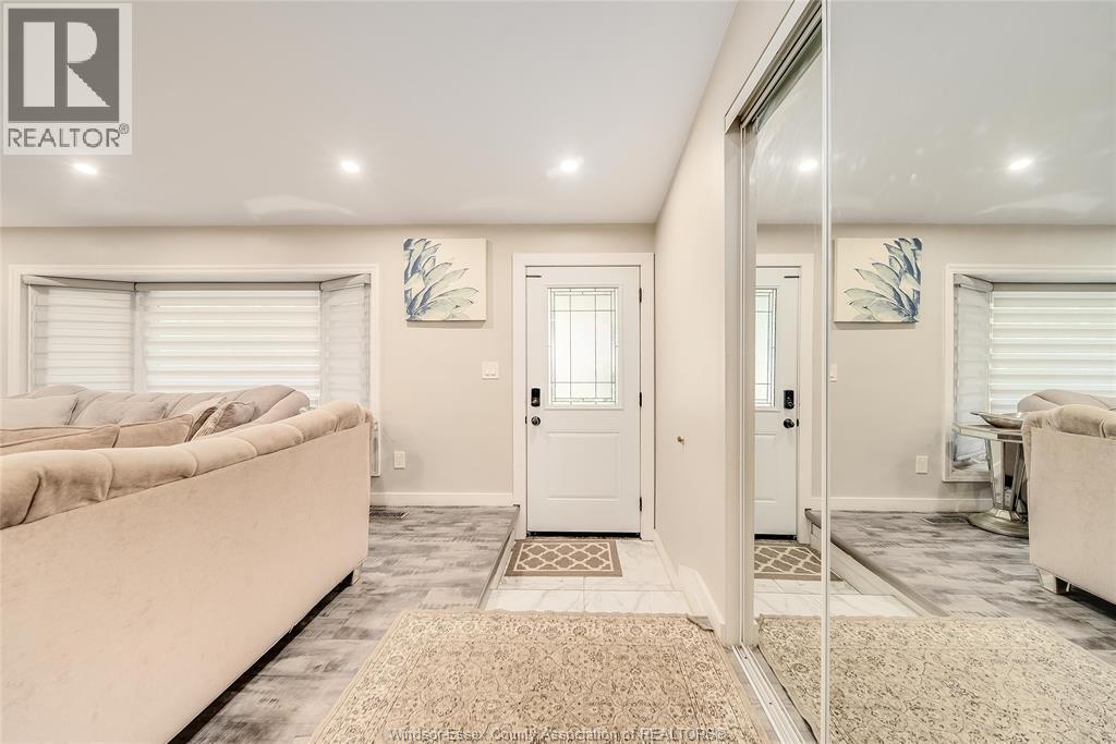 4307 Ashfield Crescent, Windsor, Ontario  N9G 2G8 - Photo 7 - 25025544