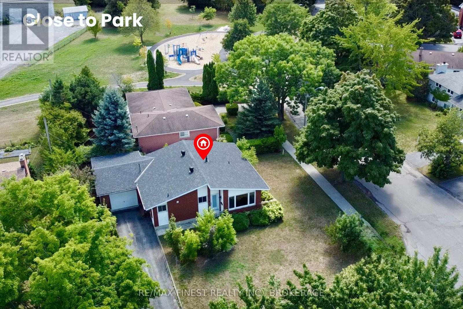 5 MICHAEL GRASS CRESCENT, Kingston, Ontario