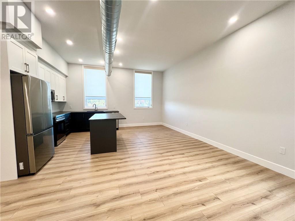 5 Westview Unit# 102, Lively, Ontario  P3Y 1B7 - Photo 4 - 2124222