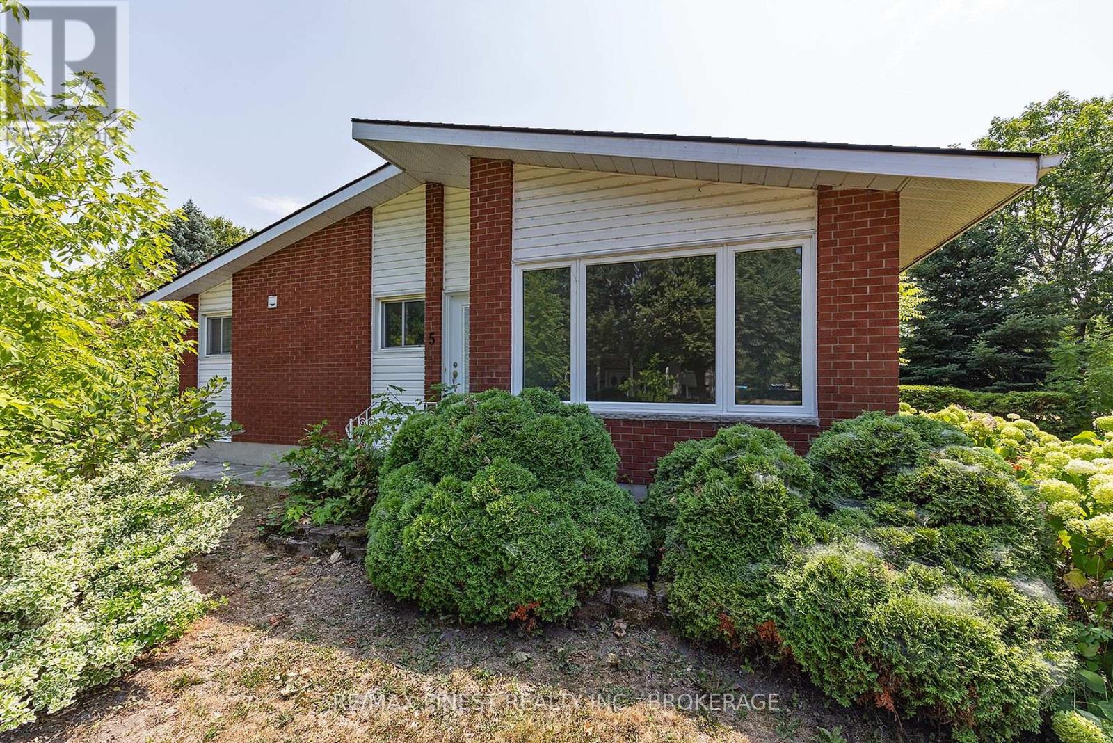 5 Michael Grass Crescent, Kingston, Ontario  K7M 2W2 - Photo 31 - X12412159