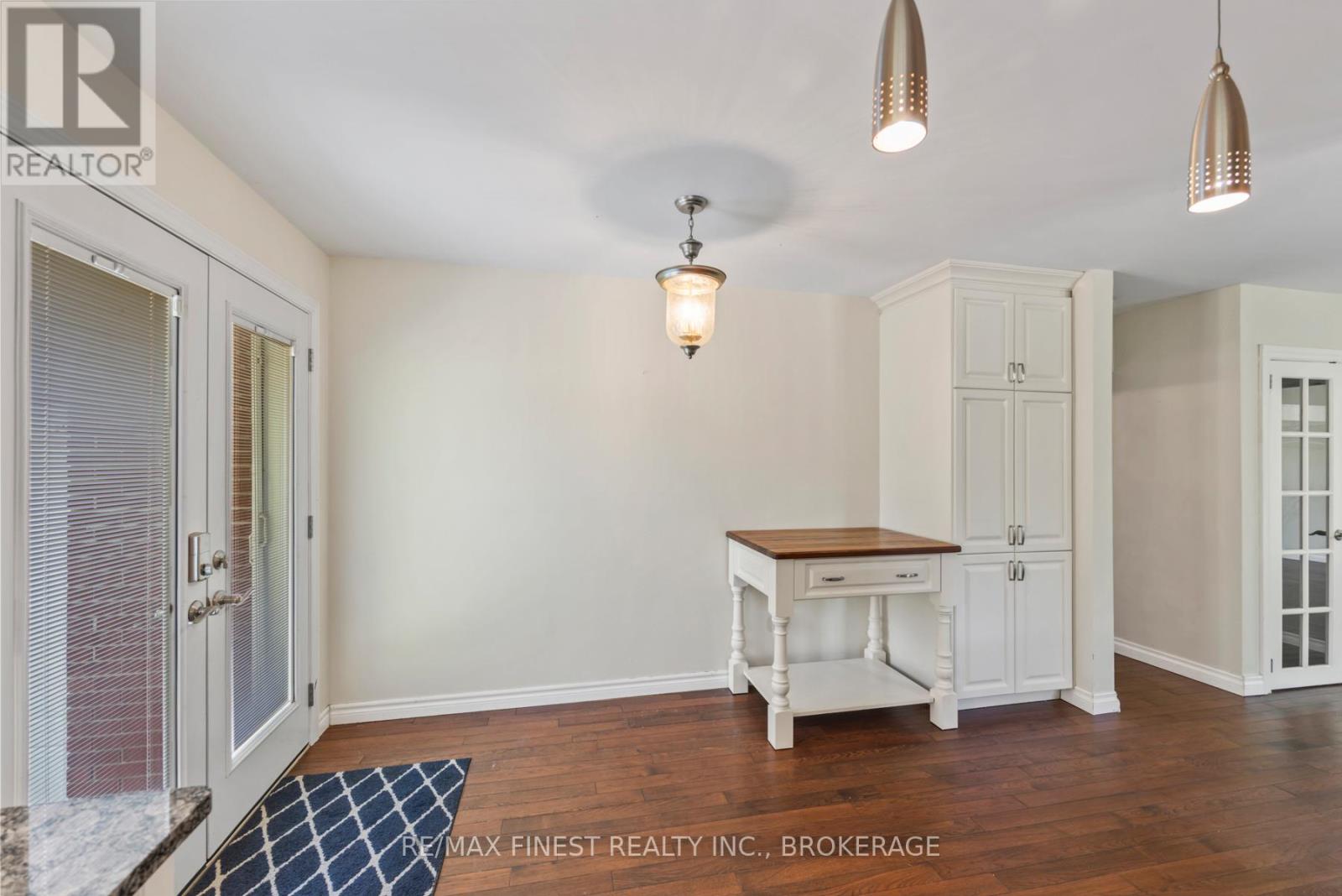 5 Michael Grass Crescent, Kingston, Ontario  K7M 2W2 - Photo 6 - X12412159