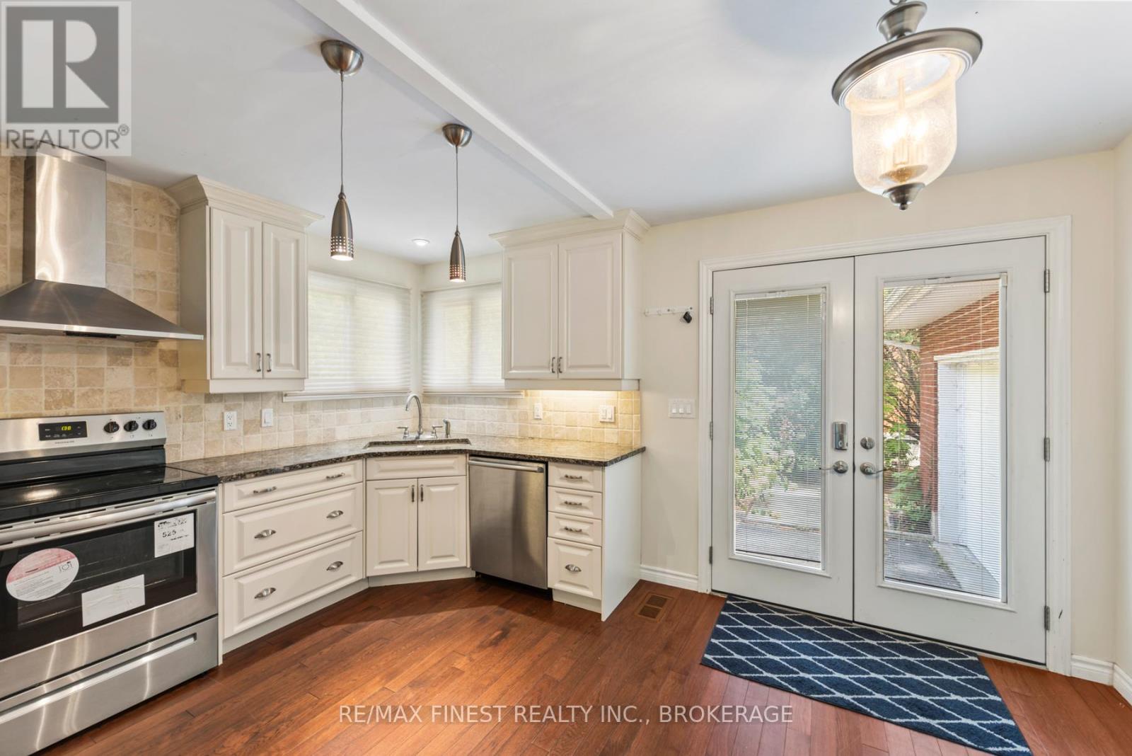 5 Michael Grass Crescent, Kingston, Ontario  K7M 2W2 - Photo 8 - X12412159
