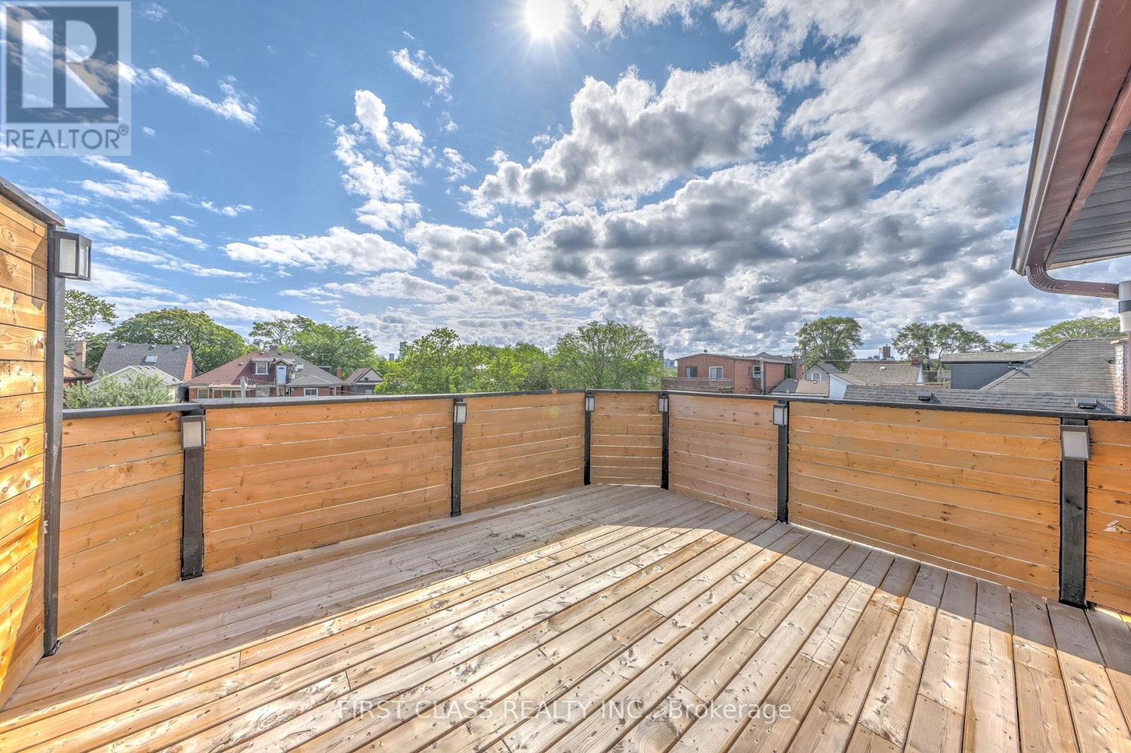 431 Roxton Road, Toronto, Ontario  M6G 3R5 - Photo 29 - C12451154