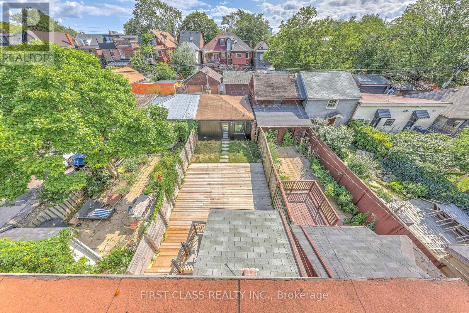 431 Roxton Road, Toronto, Ontario  M6G 3R5 - Photo 32 - C12451154