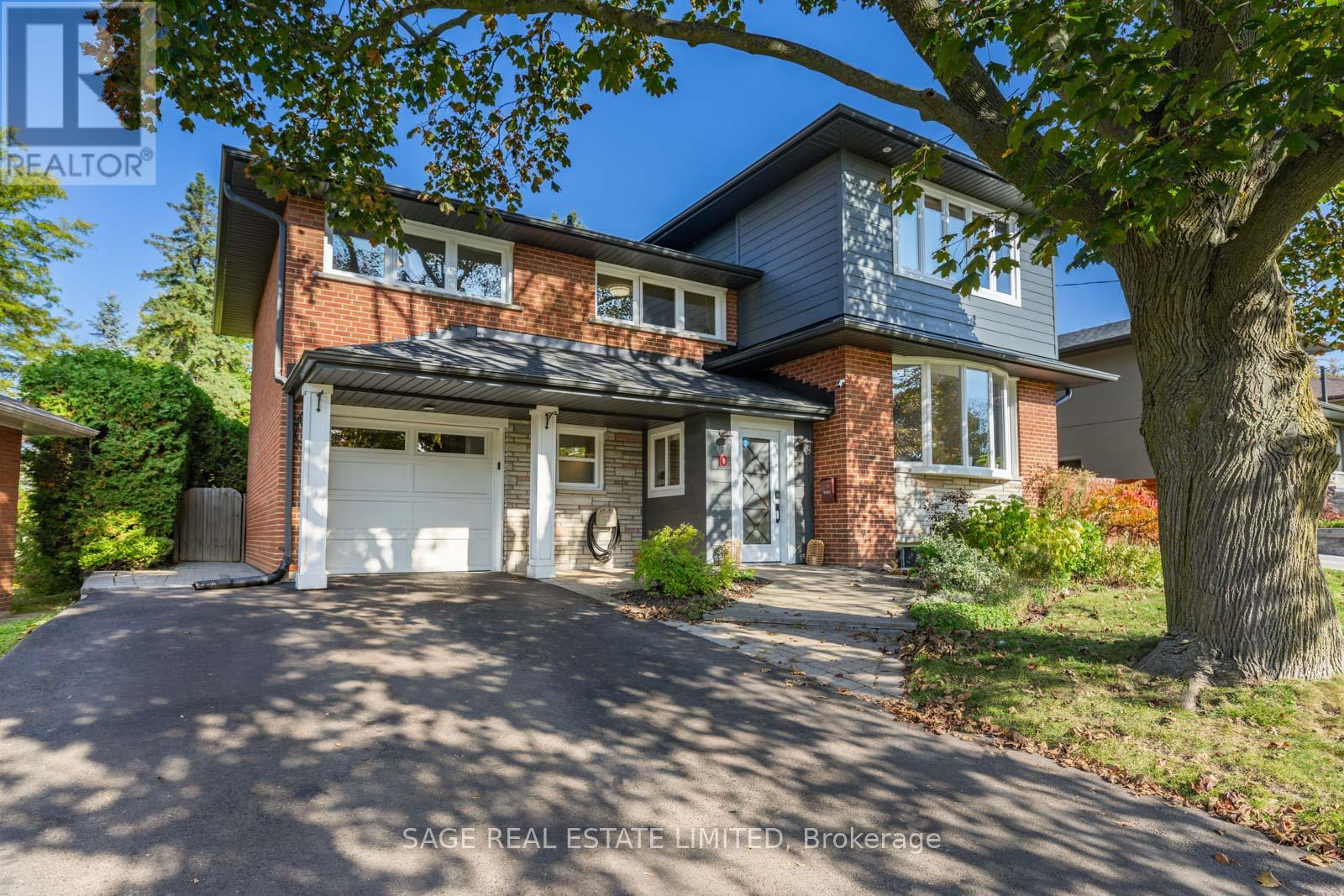 10 Lionel Heights Crescent, Toronto (Parkwoods-Donalda), Ontario  M3A 1L9 - Photo 1 - C12451172