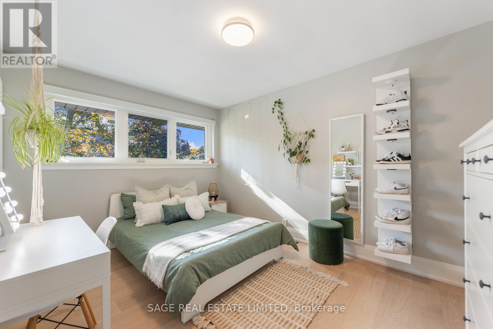 10 Lionel Heights Crescent, Toronto (Parkwoods-Donalda), Ontario  M3A 1L9 - Photo 19 - C12451172