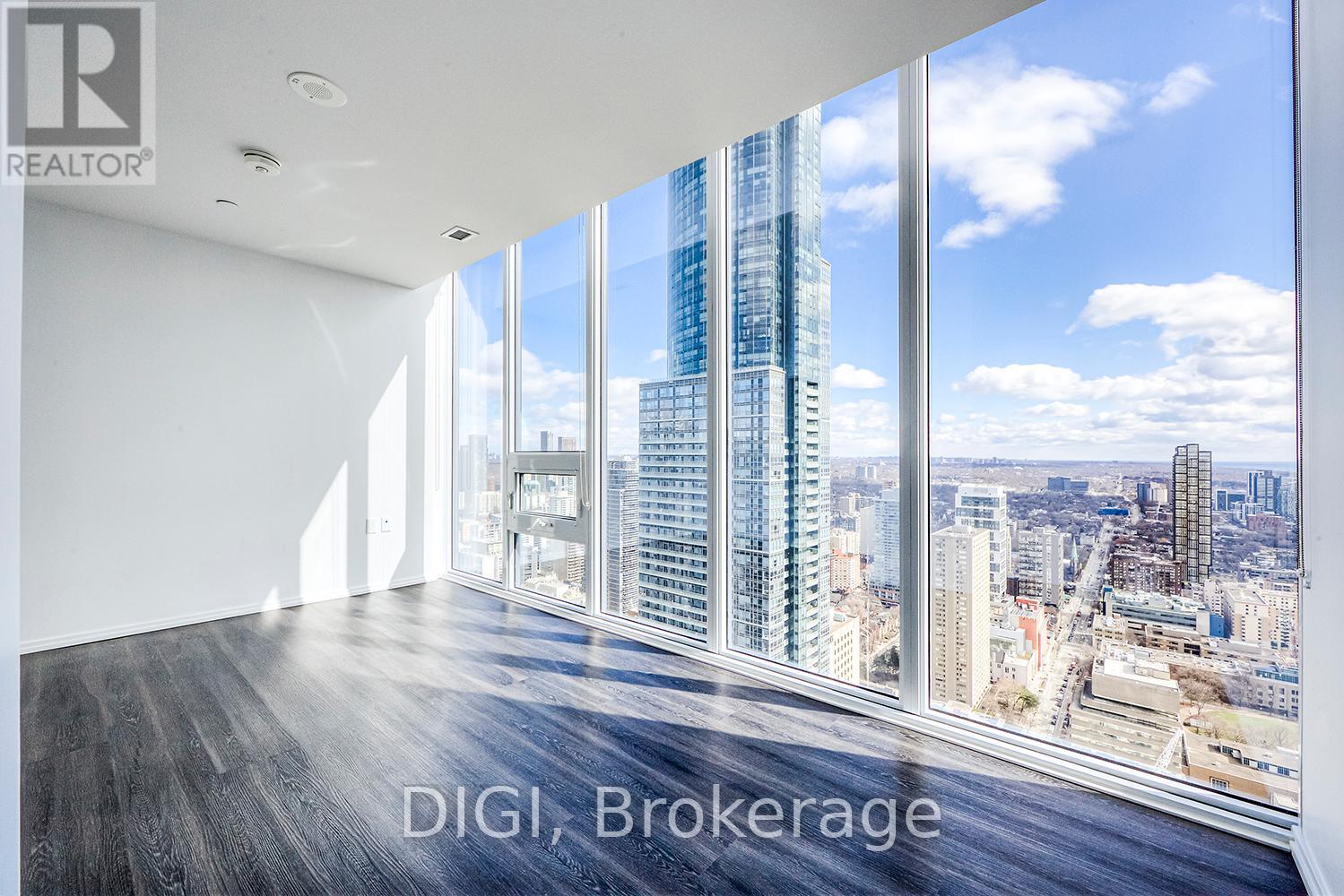 4305 - 55 Gerrard Street W, Toronto, Ontario  M5G 2K2 - Photo 12 - C12451179