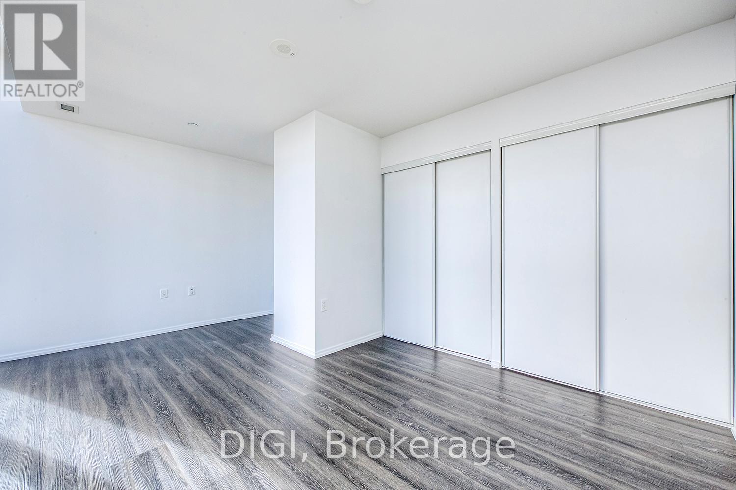 4305 - 55 Gerrard Street W, Toronto, Ontario  M5G 2K2 - Photo 15 - C12451179