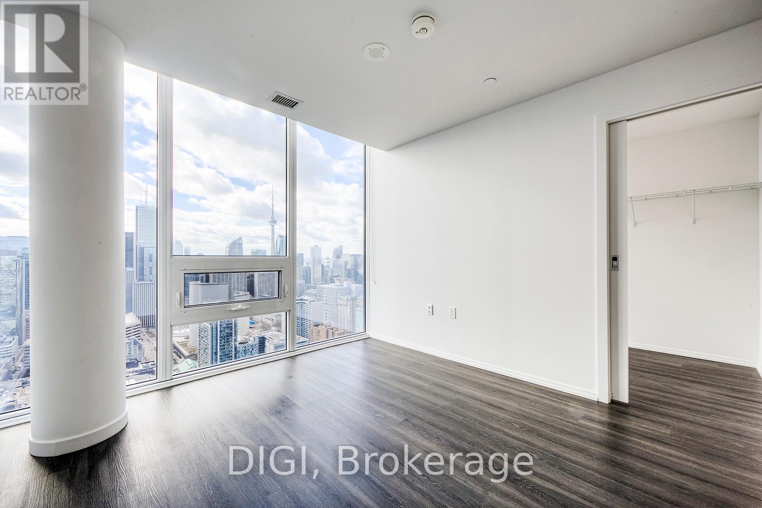 4305 - 55 Gerrard Street W, Toronto, Ontario  M5G 2K2 - Photo 18 - C12451179