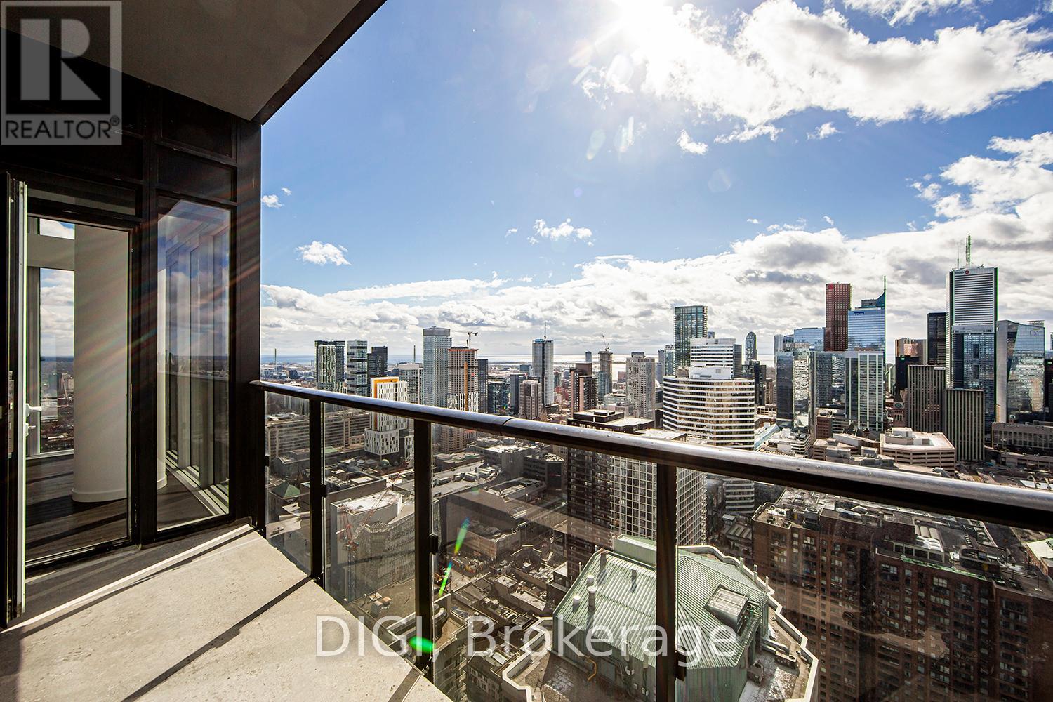 4305 - 55 Gerrard Street W, Toronto, Ontario  M5G 2K2 - Photo 22 - C12451179