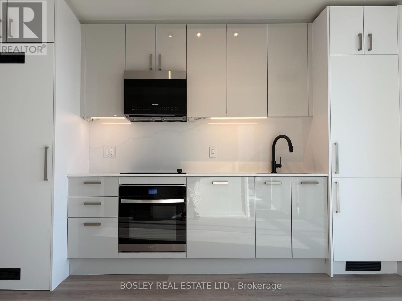 1611 - 280 Dundas Street W, Toronto, Ontario  M5T 0E3 - Photo 2 - C12451189