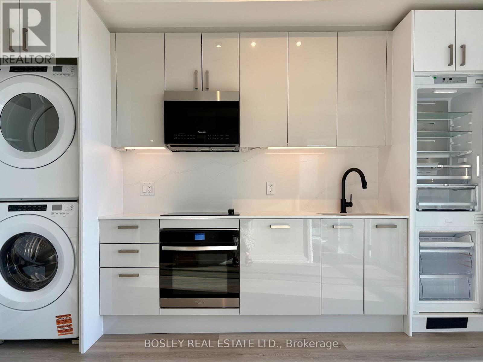 1611 - 280 Dundas Street W, Toronto, Ontario  M5T 0E3 - Photo 3 - C12451189