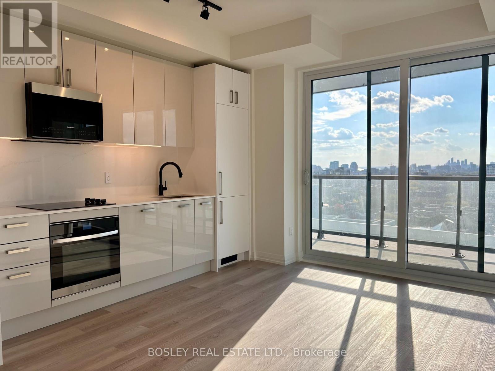 1611 - 280 Dundas Street W, Toronto, Ontario  M5T 0E3 - Photo 4 - C12451189