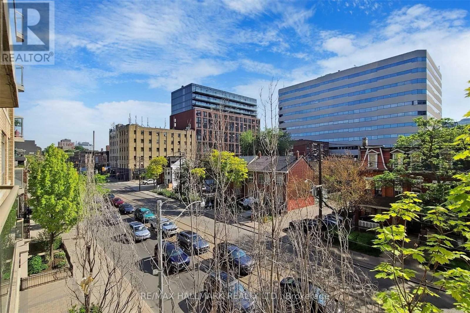 408 - 140 Bathurst Street, Toronto, Ontario  M5V 3N8 - Photo 13 - C12451196