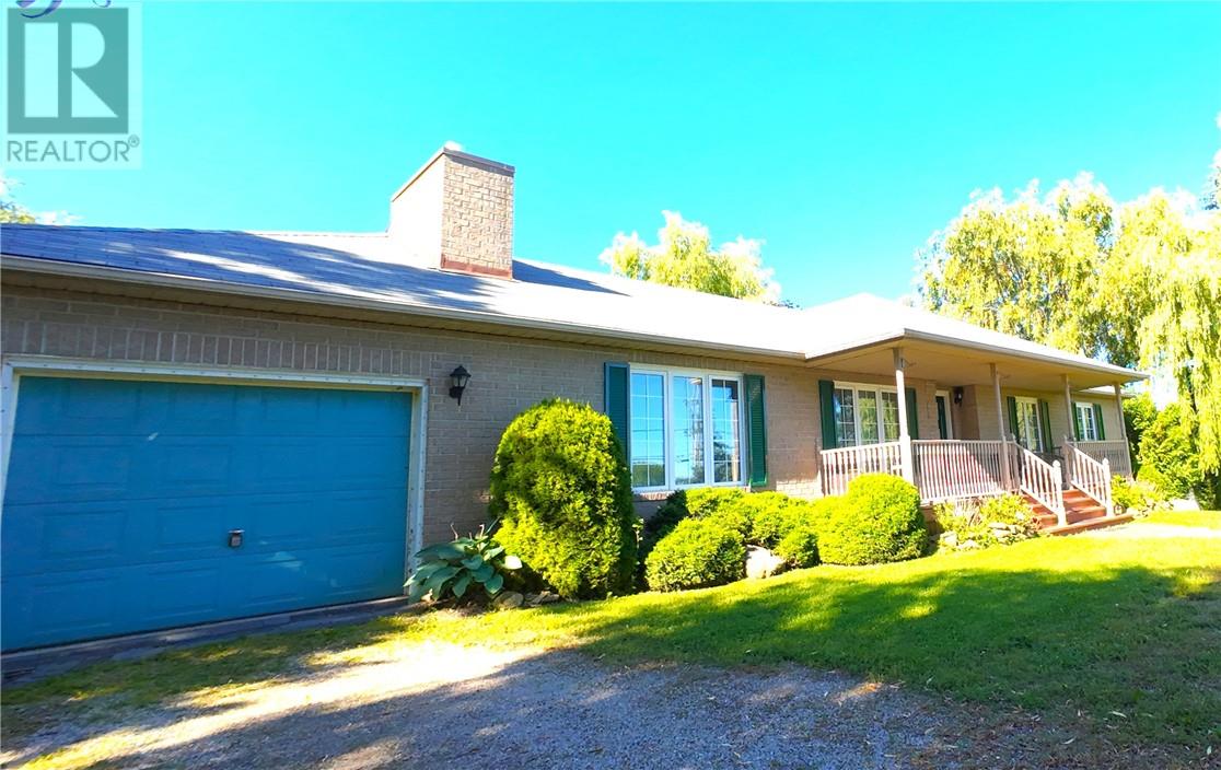 77 Robinson Street W, Little Current, Ontario  P0P 1K0 - Photo 29 - 2125123
