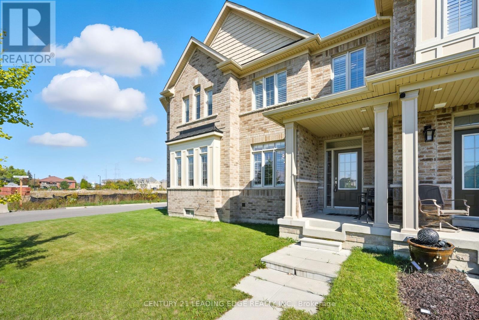 14 Drayton Avenue, Ajax, Ontario  L1T 0N9 - Photo 2 - E12451168
