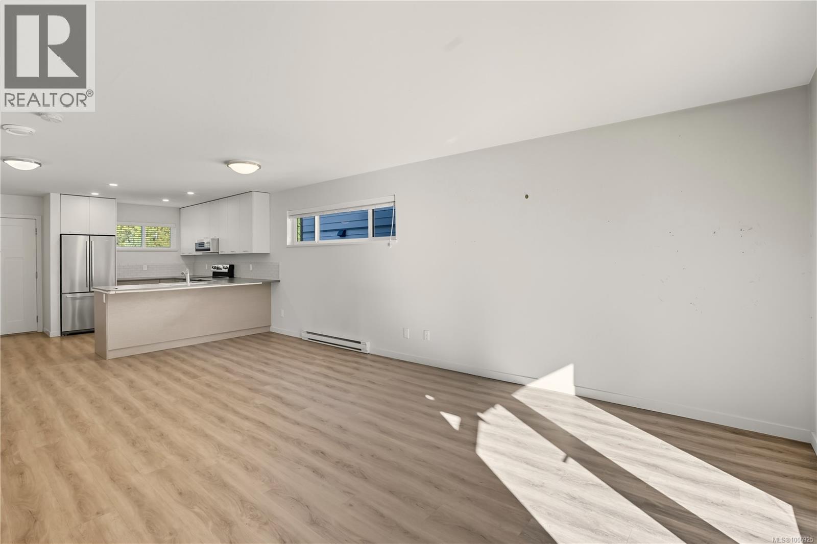 2 1782 St. Jacques Blvd, Ucluelet, British Columbia  V0R 3A0 - Photo 6 - 1006925