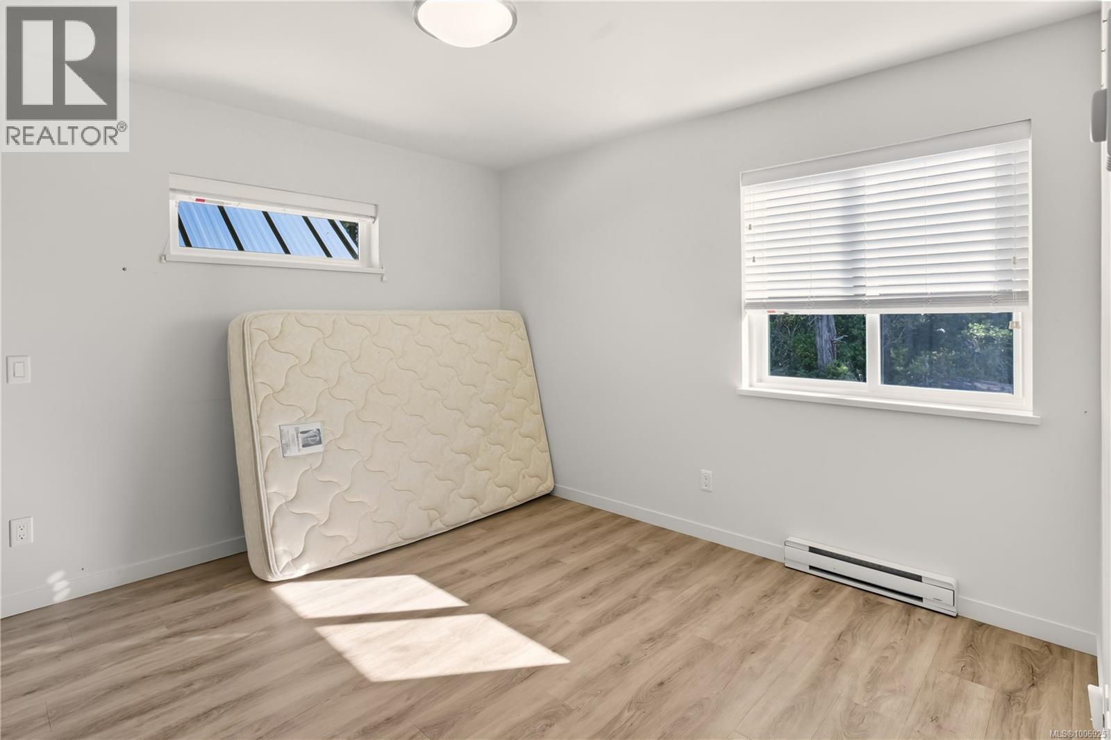 2 1782 St. Jacques Blvd, Ucluelet, British Columbia  V0R 3A0 - Photo 11 - 1006925