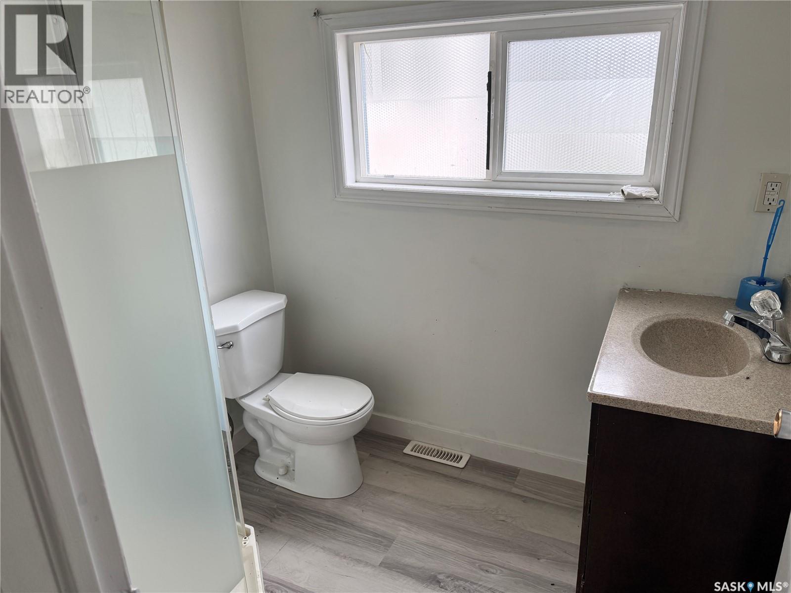 318 H Avenue S, Saskatoon, Saskatchewan  S7M 1W3 - Photo 15 - SK020374