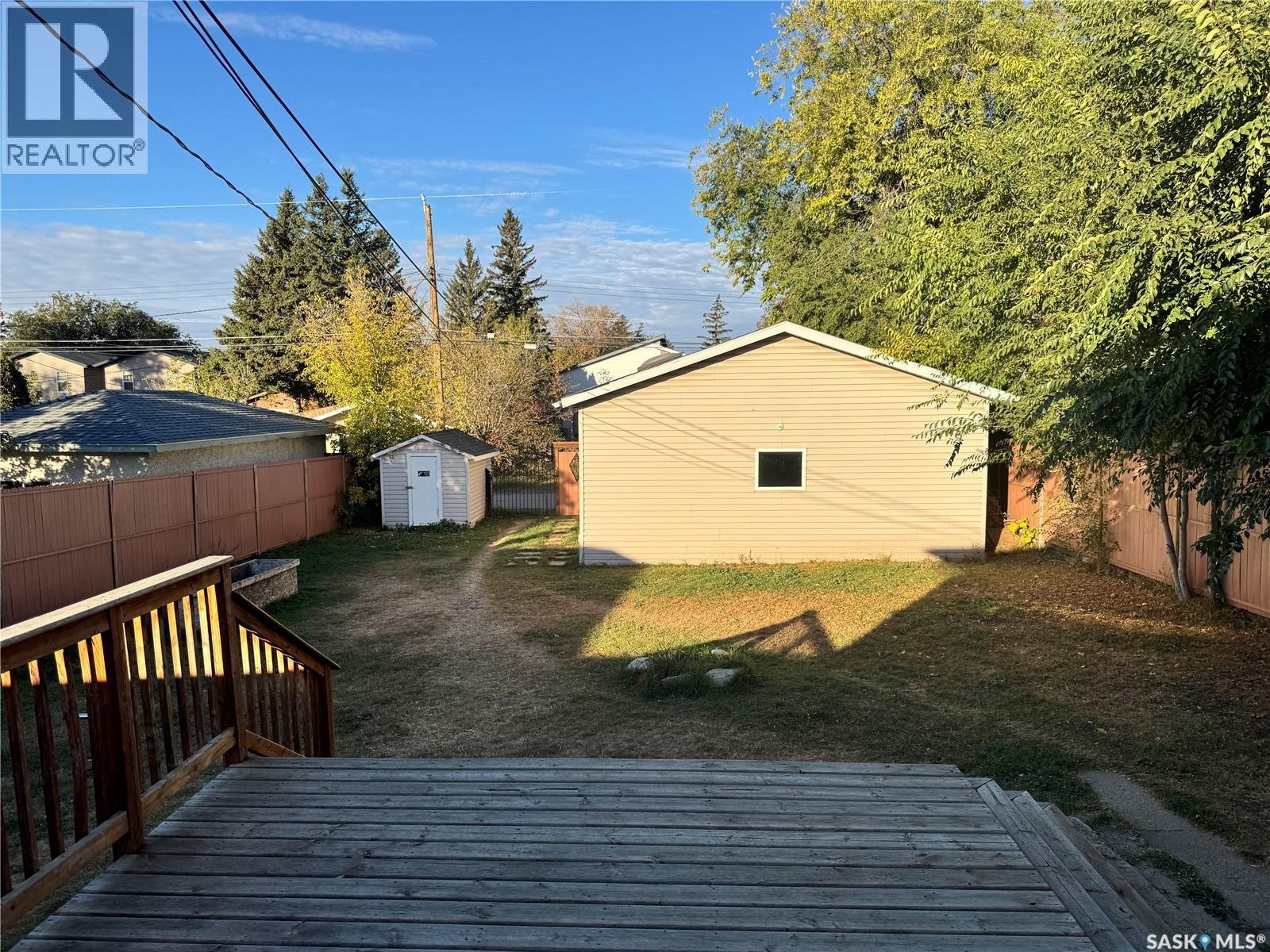 325 V Avenue S, Saskatoon, Saskatchewan  S7M 3E4 - Photo 29 - SK020371