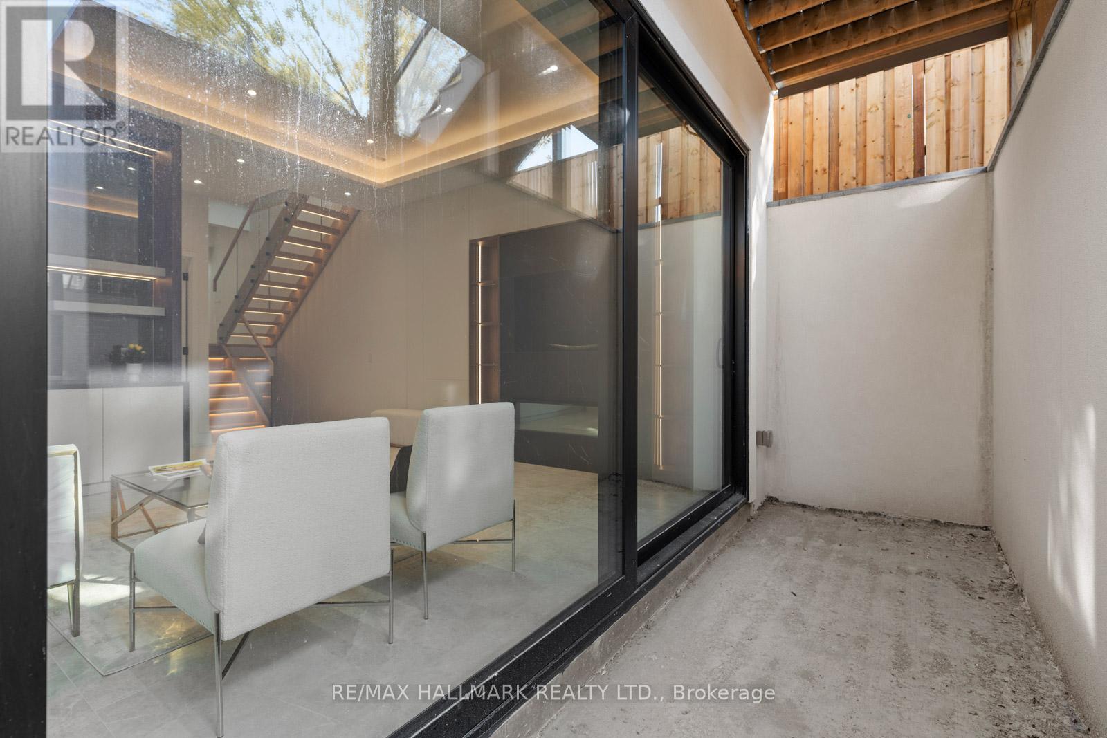 359 Cranbrooke Avenue, Toronto, Ontario  M5M 1N2 - Photo 42 - C12449819