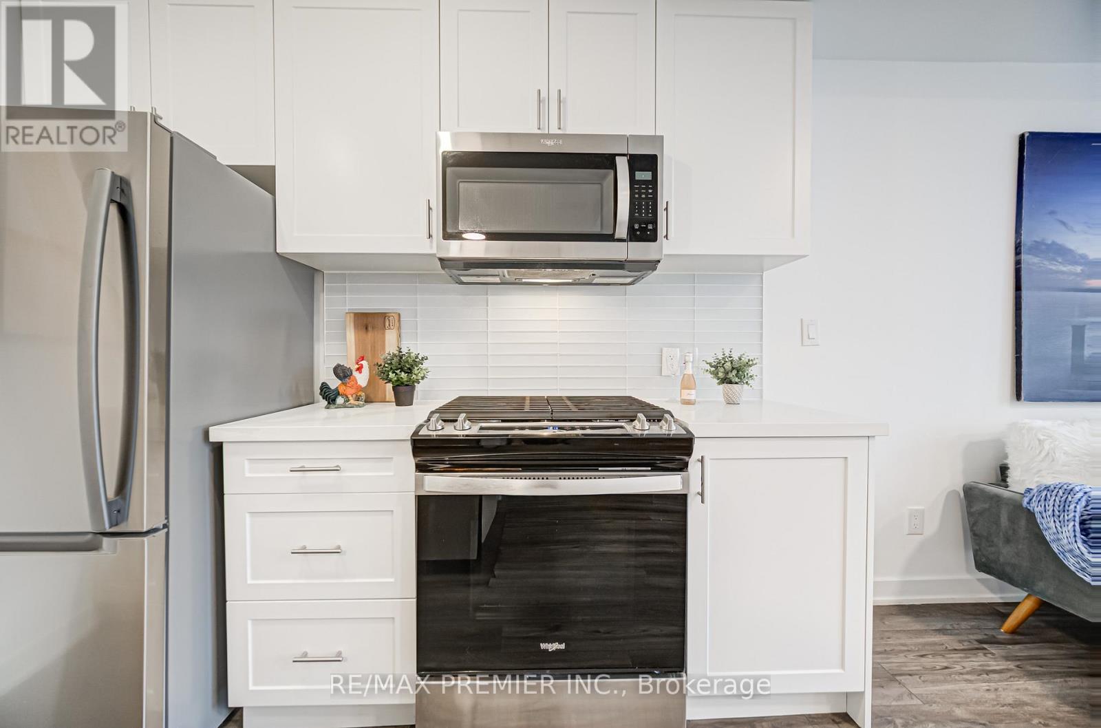 8 - 1479 O'connor Drive, Toronto, Ontario  M4B 0A7 - Photo 19 - E12414424