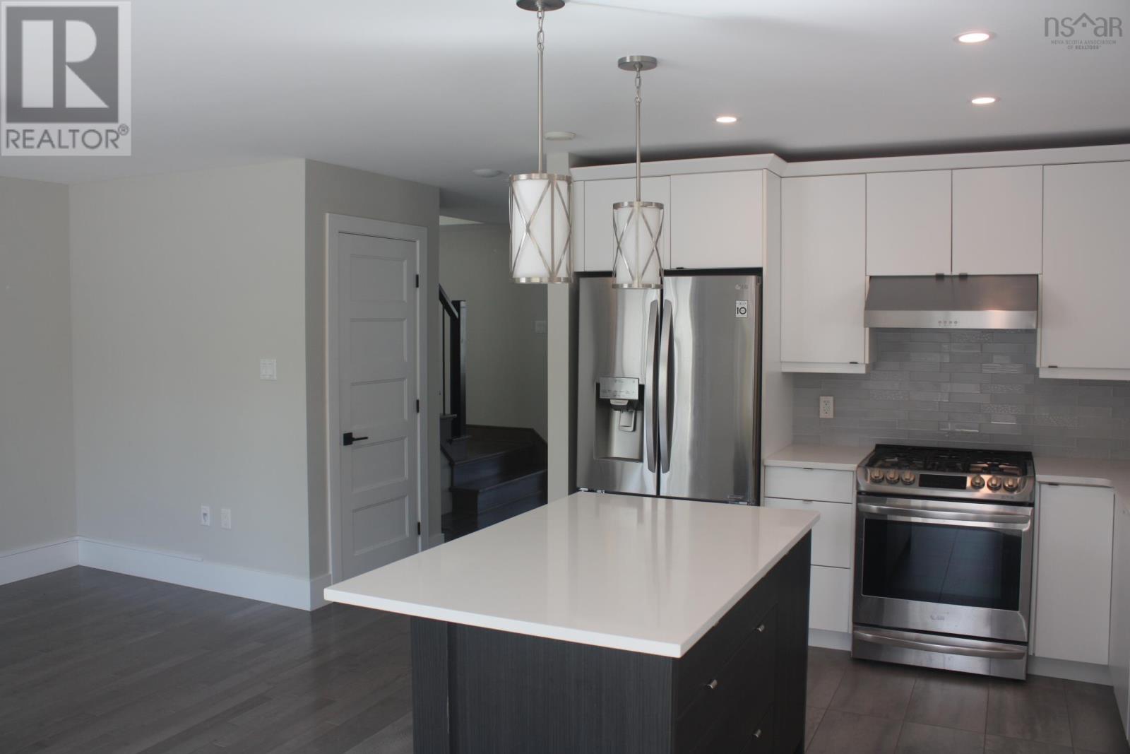 276 Fleetview Drive, Halifax, Nova Scotia  B3M 0L8 - Photo 13 - 202525253