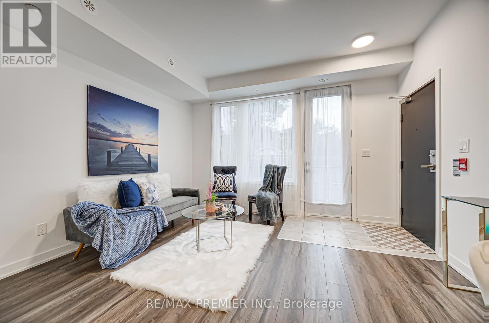 8 - 1479 O'connor Drive, Toronto, Ontario  M4B 0A7 - Photo 11 - E12414424
