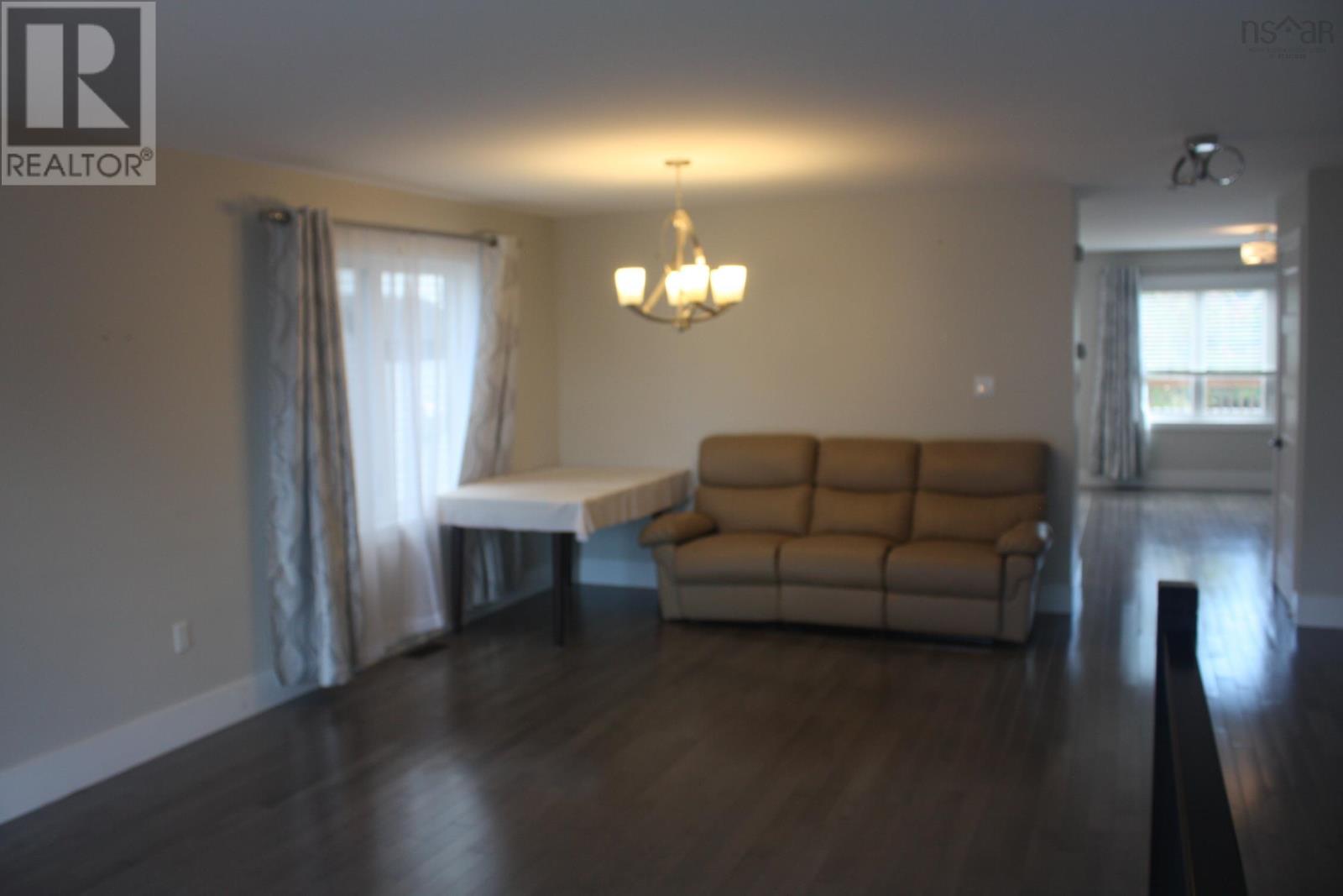 276 Fleetview Drive, Halifax, Nova Scotia  B3M 0L8 - Photo 9 - 202525253