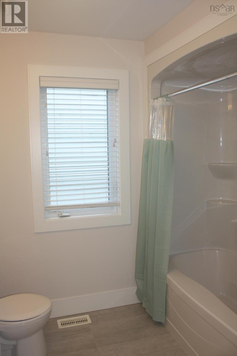 276 Fleetview Drive, Halifax, Nova Scotia  B3M 0L8 - Photo 28 - 202525253