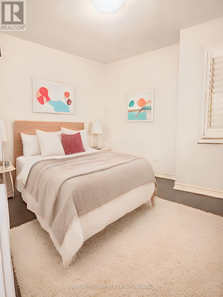 2426 Hibiscus Drive, Pickering, Ontario  L1X 0G7 - Photo 5 - E12450835